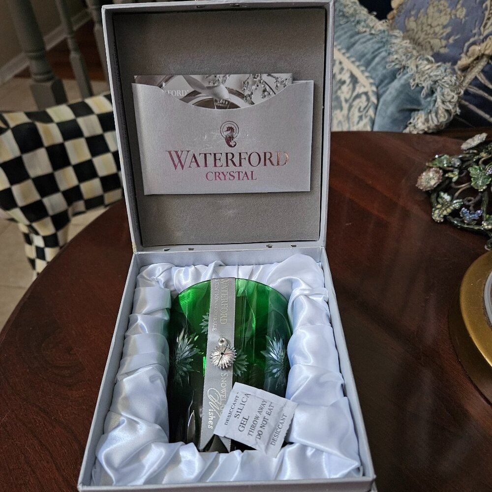 WATERFORD CRYSTAL GREEN SNOWFLAKE WISHES DOF WHISKEY CHRISTMAS GLASS TUMBLER